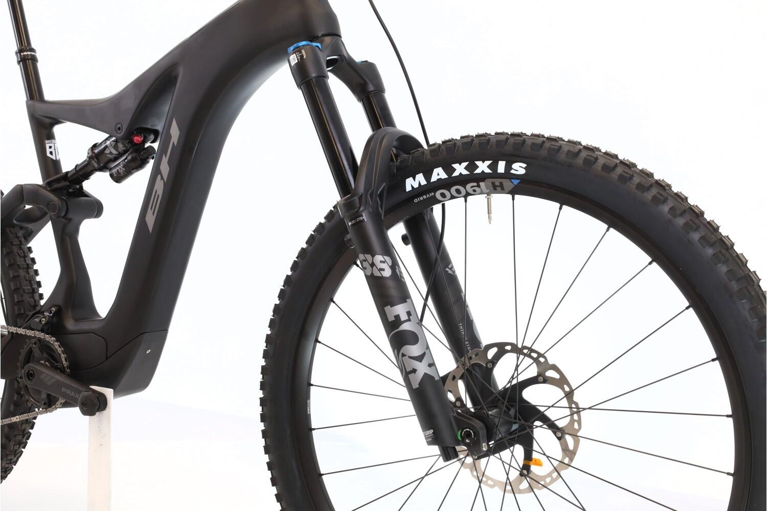 Refurbished E-MTB Fully ·  AtomX Lynx Carbon Pro 9.8 XT · Neuwertig 5/8