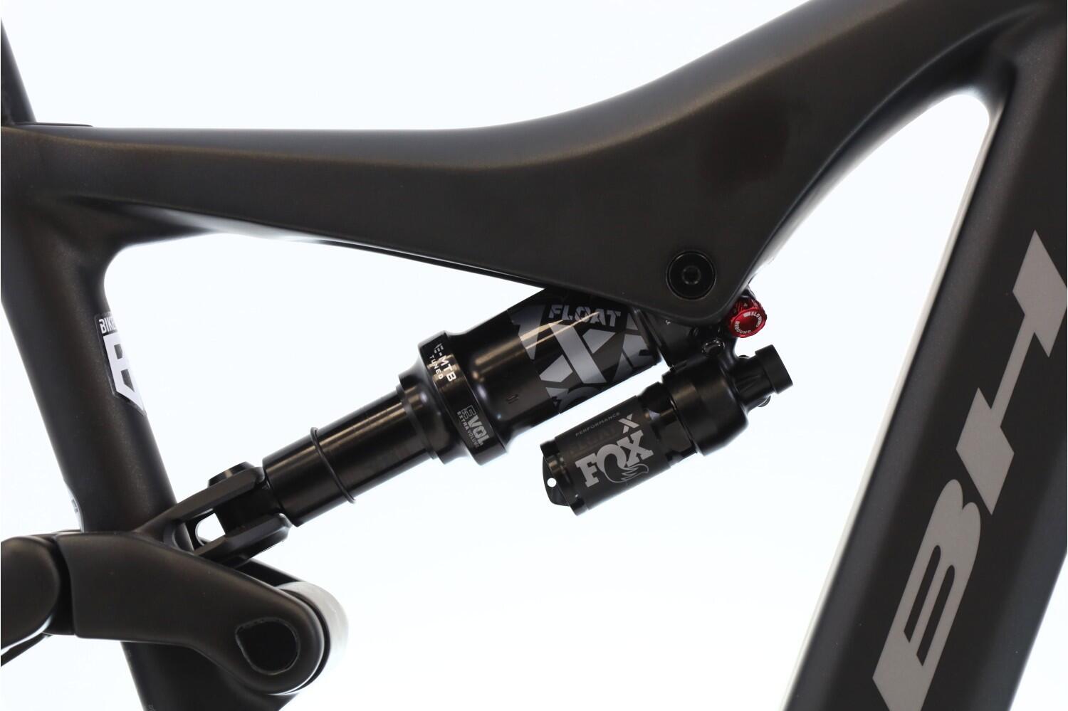 Refurbished E-MTB Fully ·  AtomX Lynx Carbon Pro 9.8 XT · Neuwertig 7/8