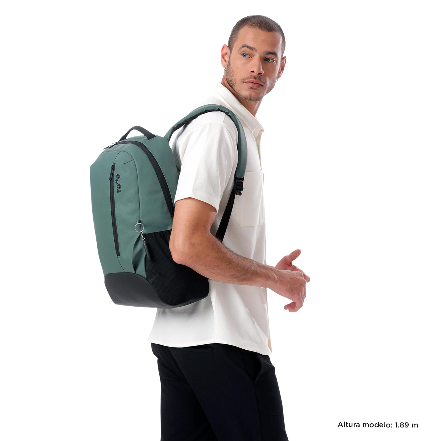 Totto Mochila urbana Detroit Verde Poliéster 33 x 45 x 13 cm 2/5
