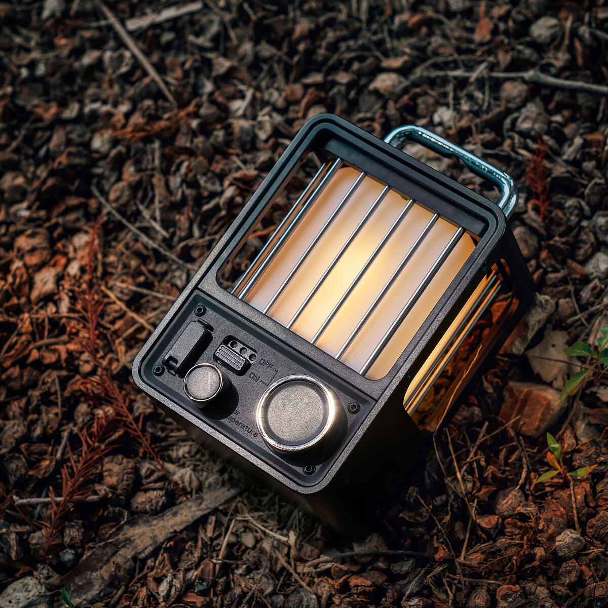 LED dobíjecí kempinková lampa VILLA Lantern 3/8
