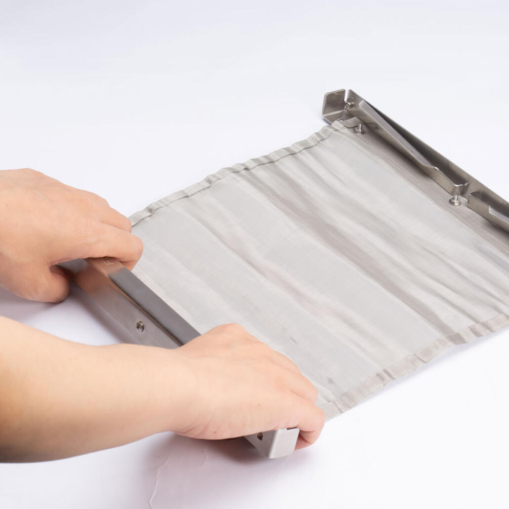 Skládací kempinkový FLEX Grill pro 1-2 osoby 3/7