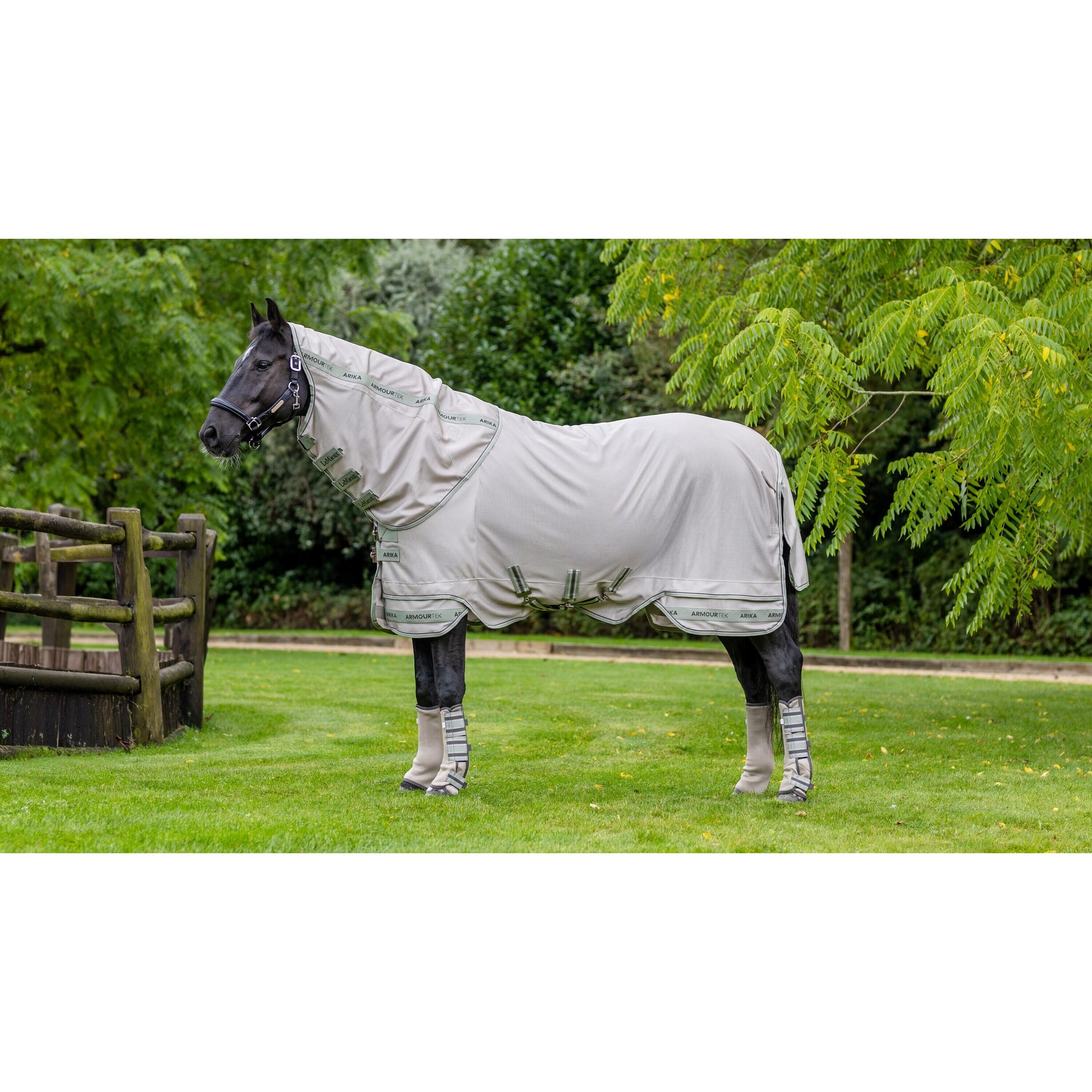 Paardenvliegendeken met halsdekking LeMieux Arika Armour-Tek 1/7