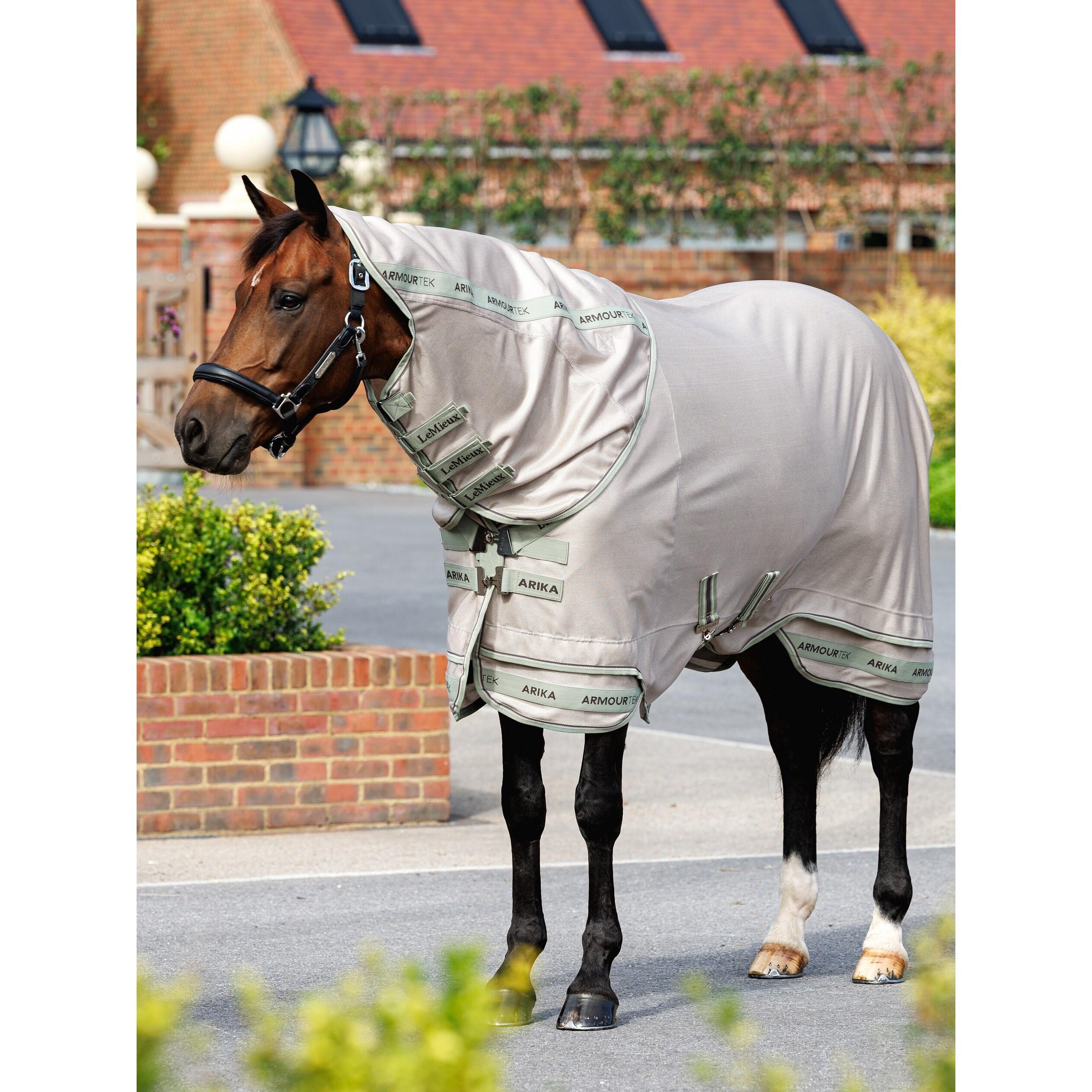 Paardenvliegendeken met halsdekking LeMieux Arika Armour-Tek 4/7