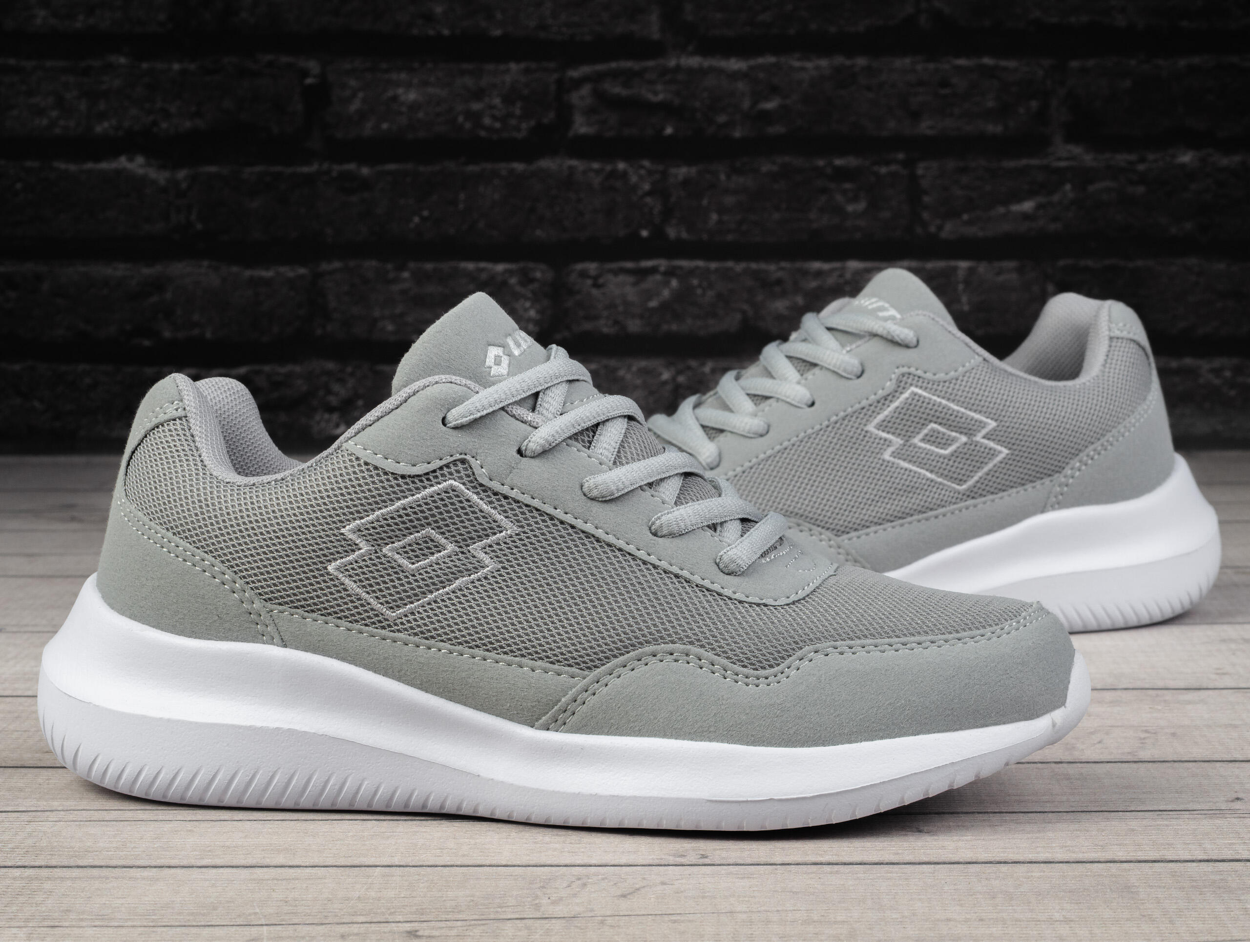 Buty damskie sportowe Lotto CONNECT