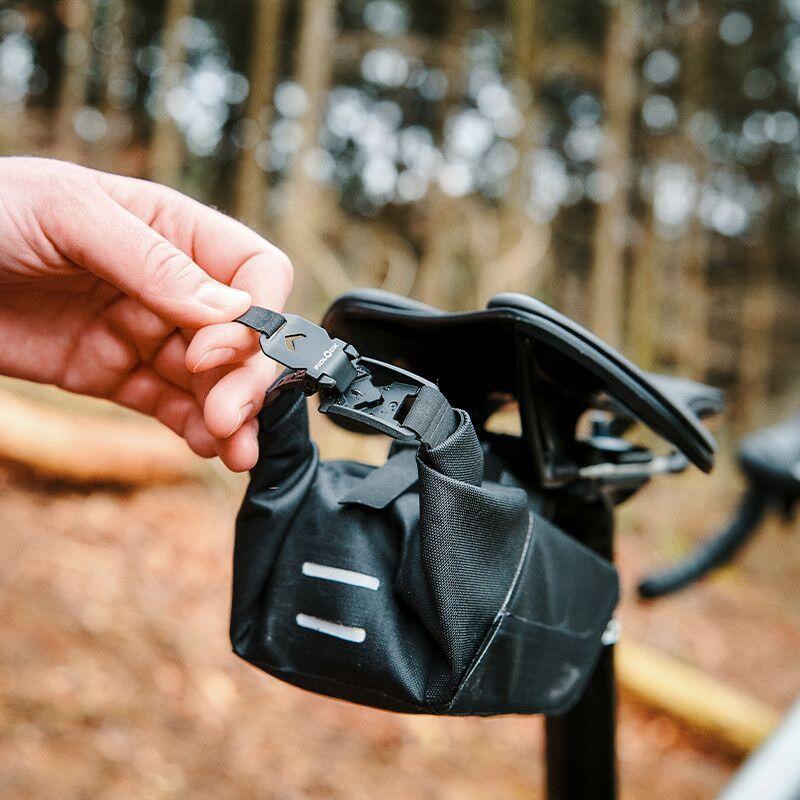 Fidlock PinClip Bolsa de sillín pequeña 0,4L Negra 5/5
