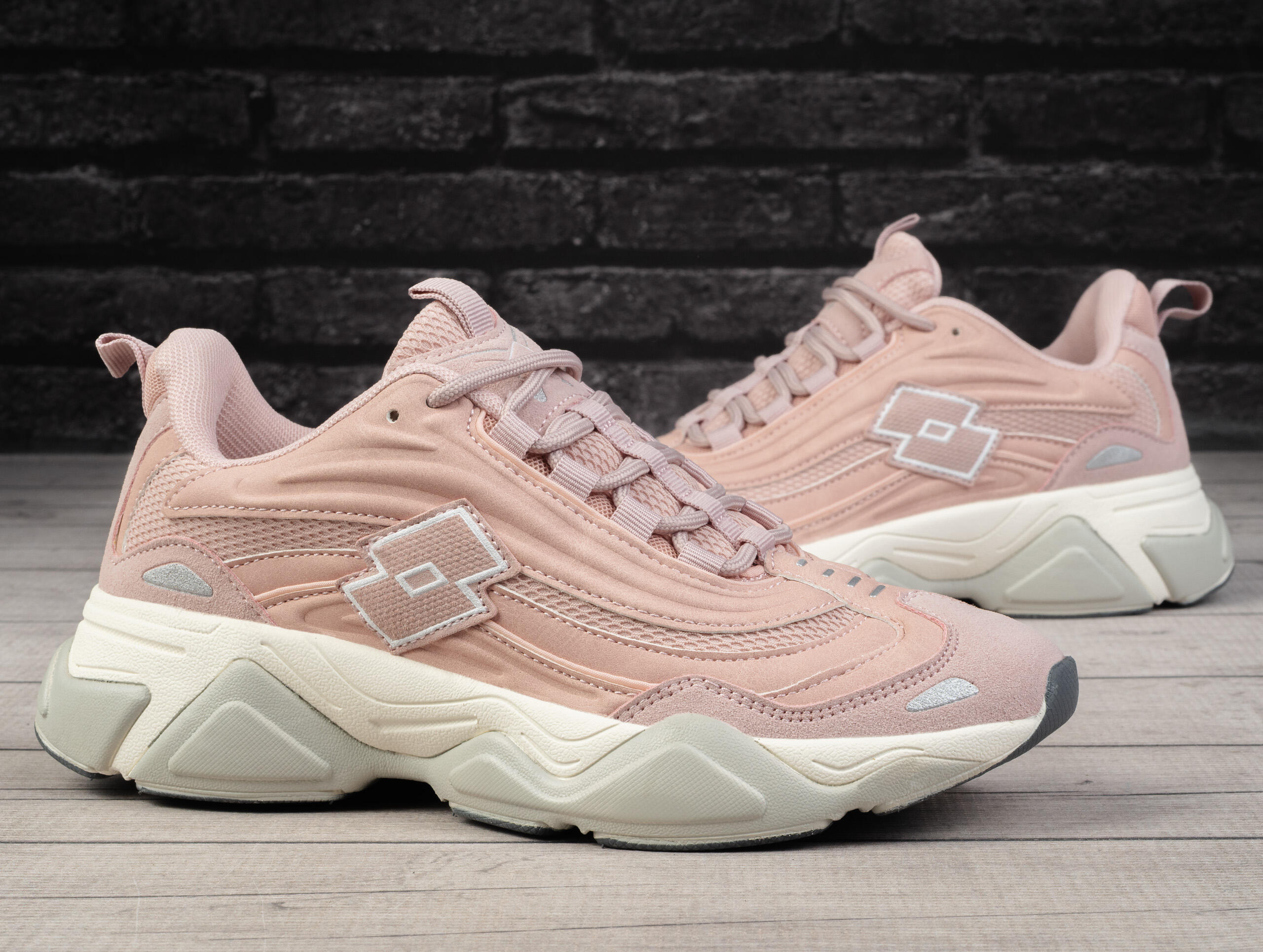 Buty sneakersy damskie sportowe Lotto WANY 2/6