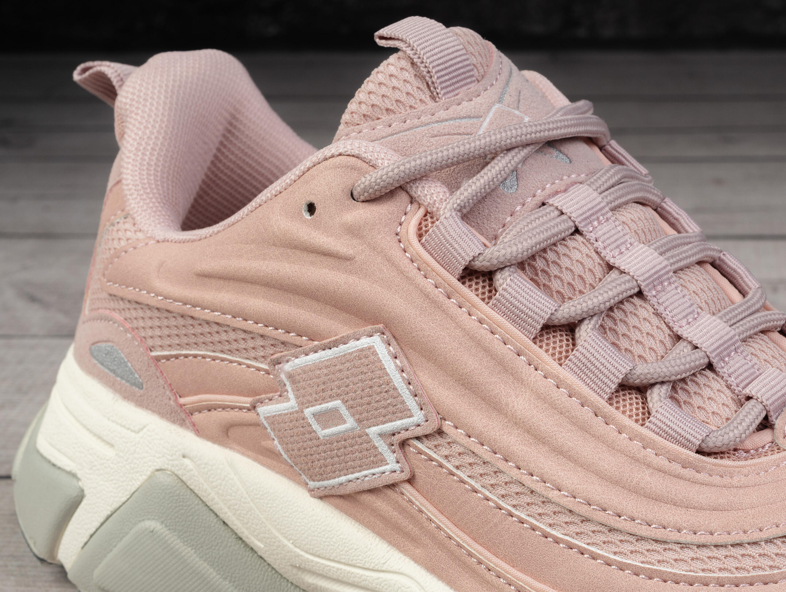 Buty sneakersy damskie sportowe Lotto WANY 6/6