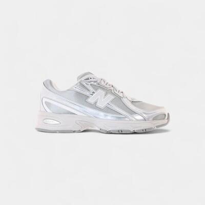 New Balance 740 Metallic Silver