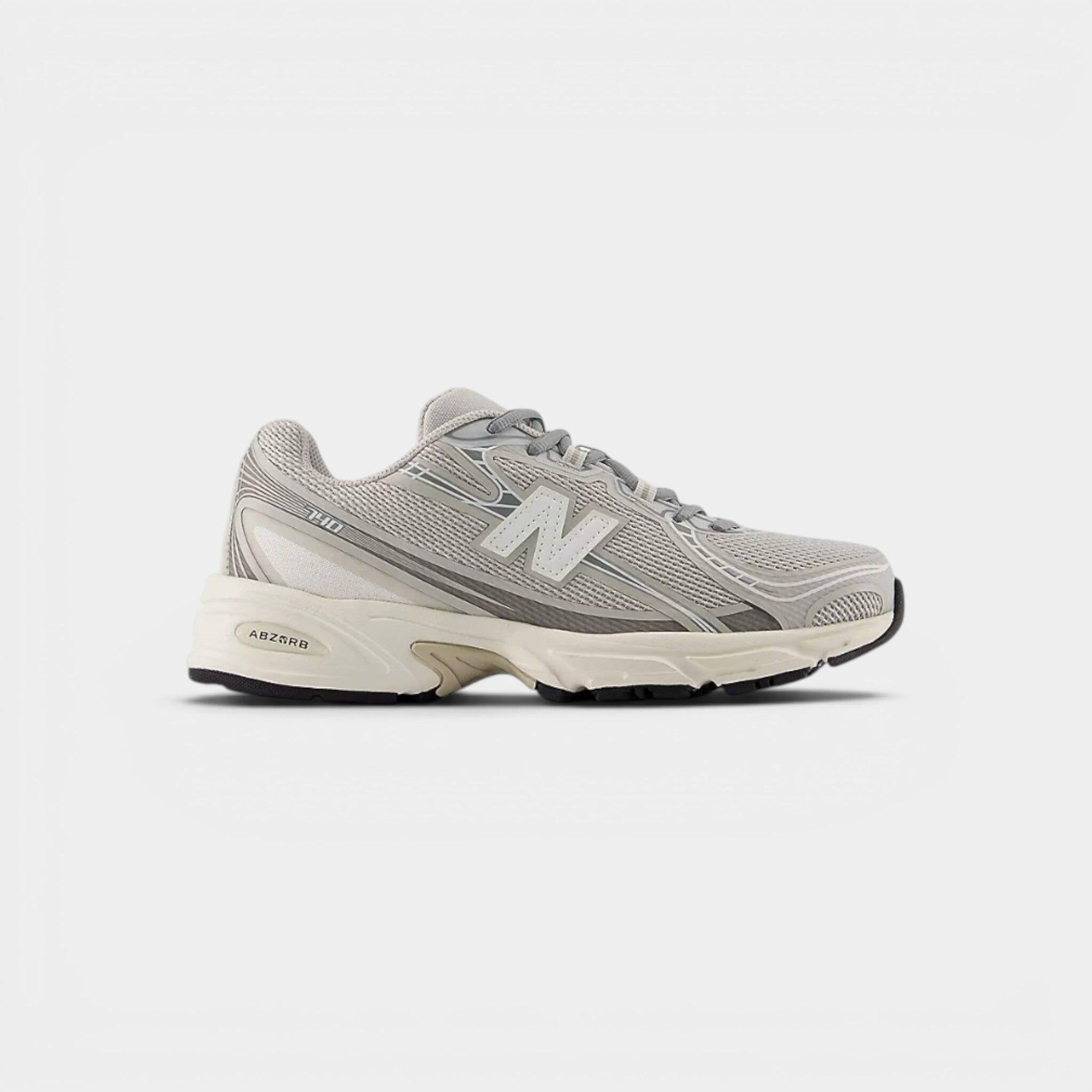 NEW BALANCE picture