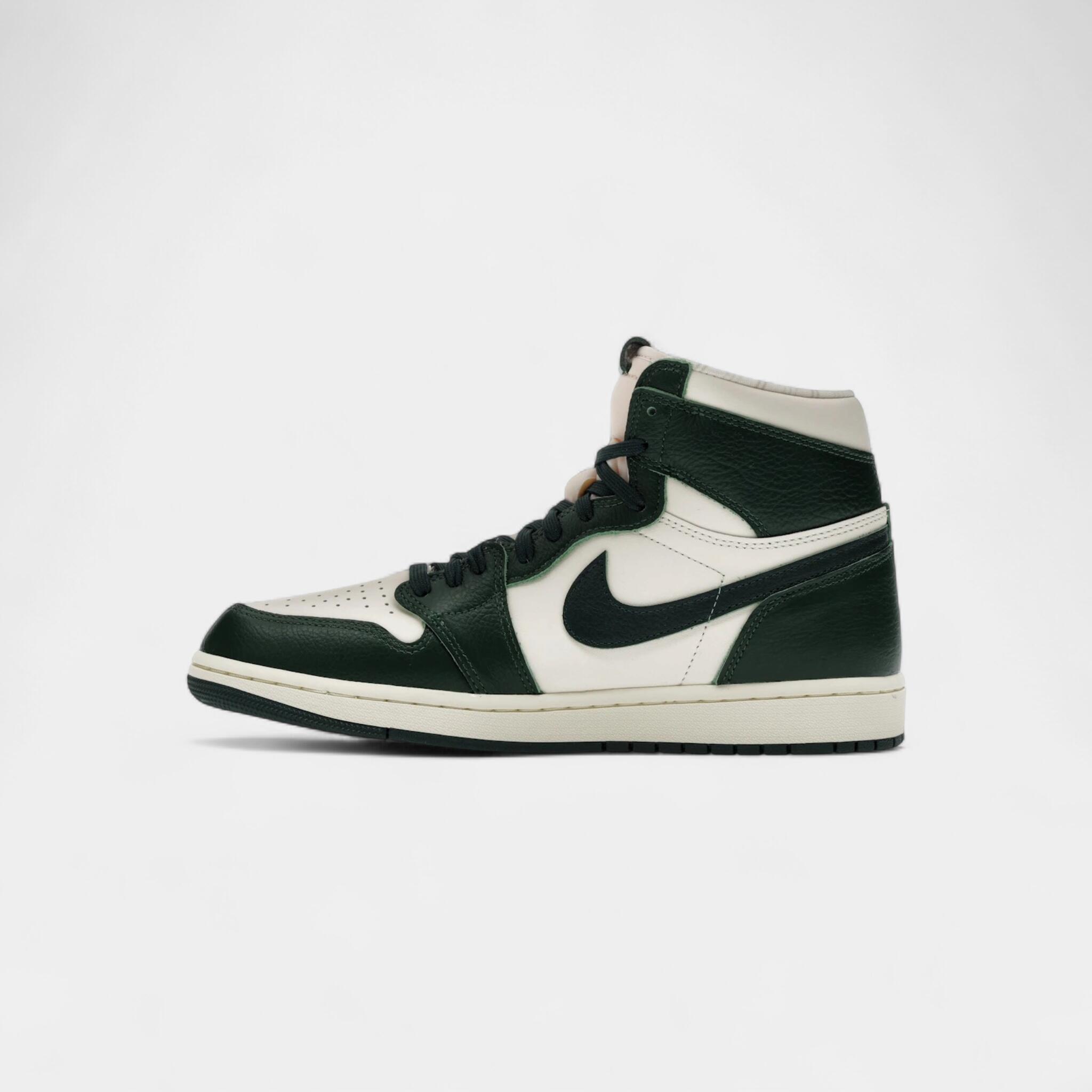 Jordan 1 Retro High Fir Pro Green (Women's) 4/4