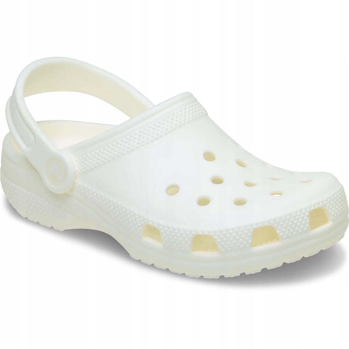 CROCS picture