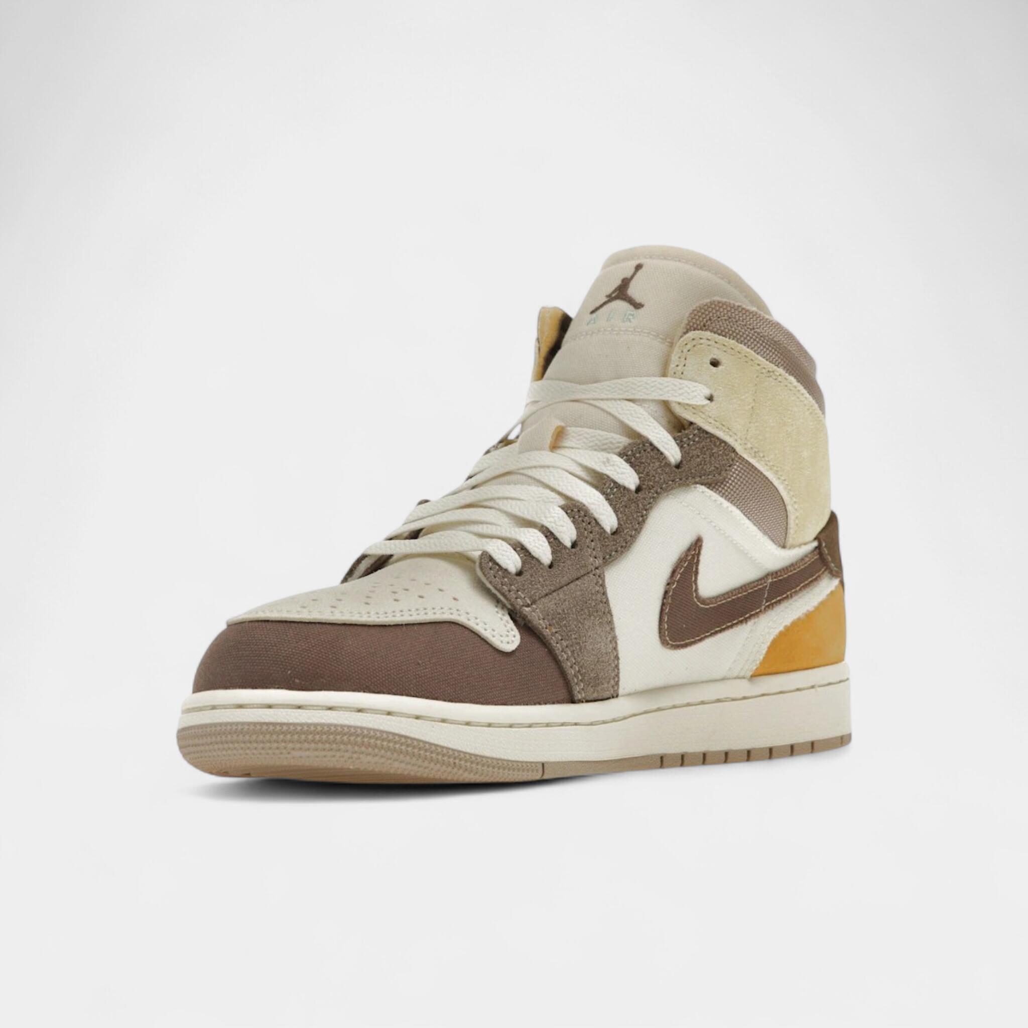 Air Jordan 1 Mid SE Craft Taupe Haze 3/4