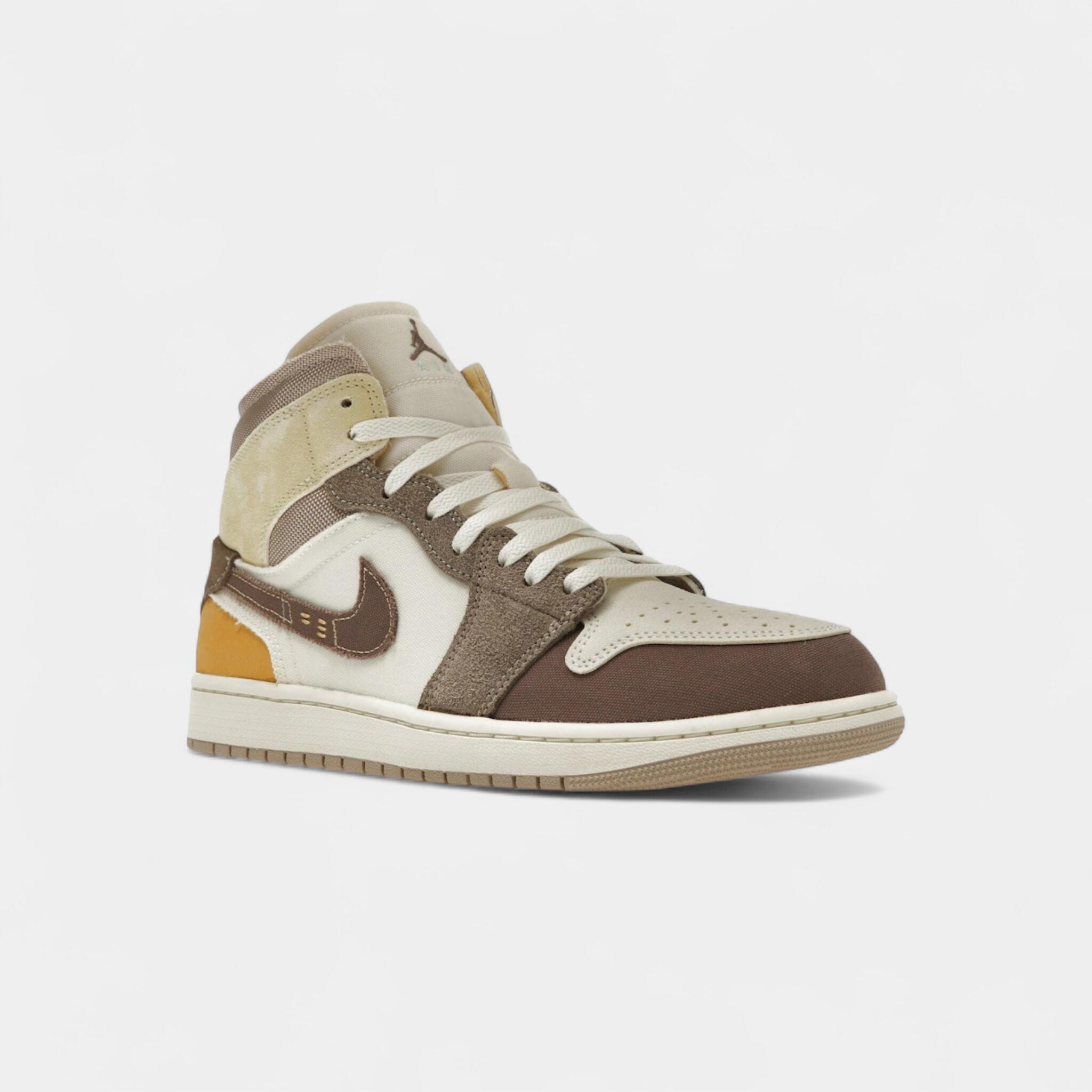 Air Jordan 1 Mid SE Craft Taupe Haze 2/4