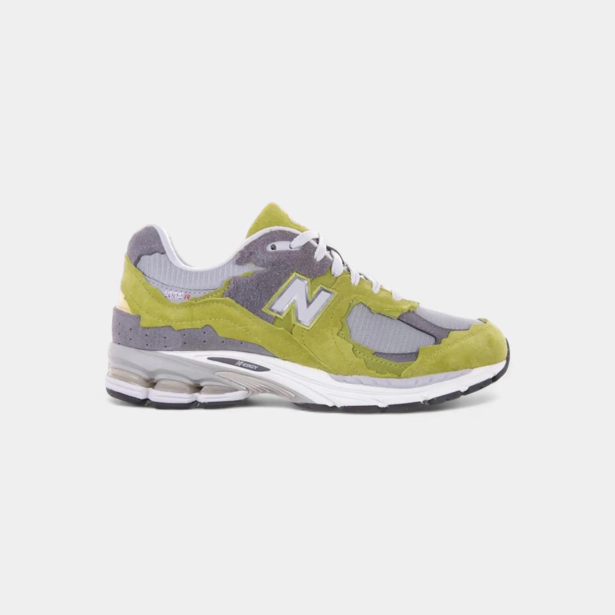 New Balance 2002R Protection Pack Sea Moss Raincloud 1/2