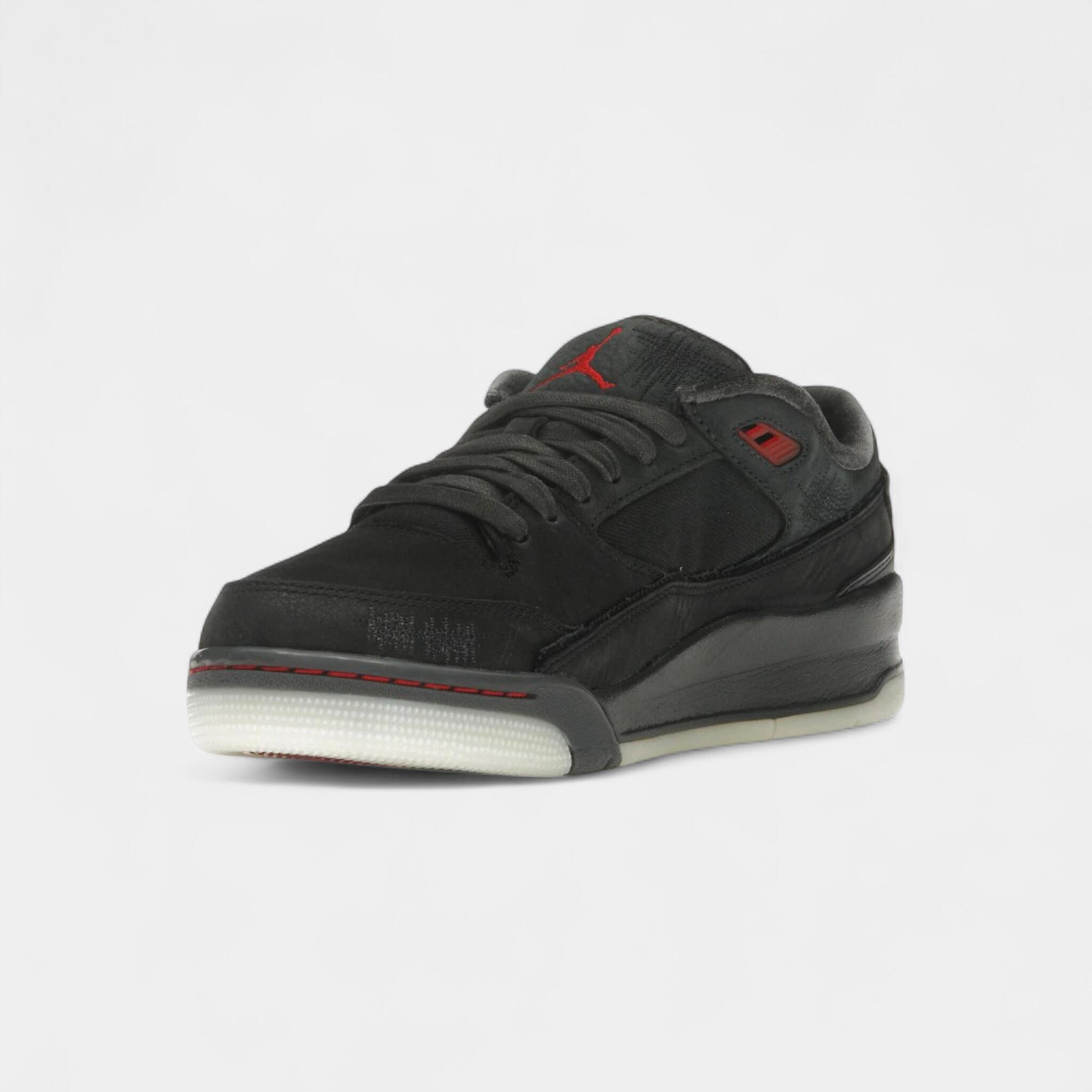Jordan Flight Court Who Decides War Bred (Women's) 3/4