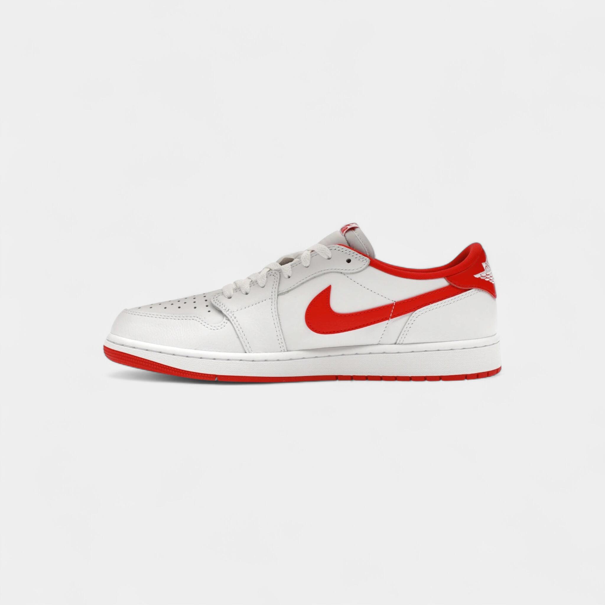Jordan 1 Retro Low OG University Red 4/4
