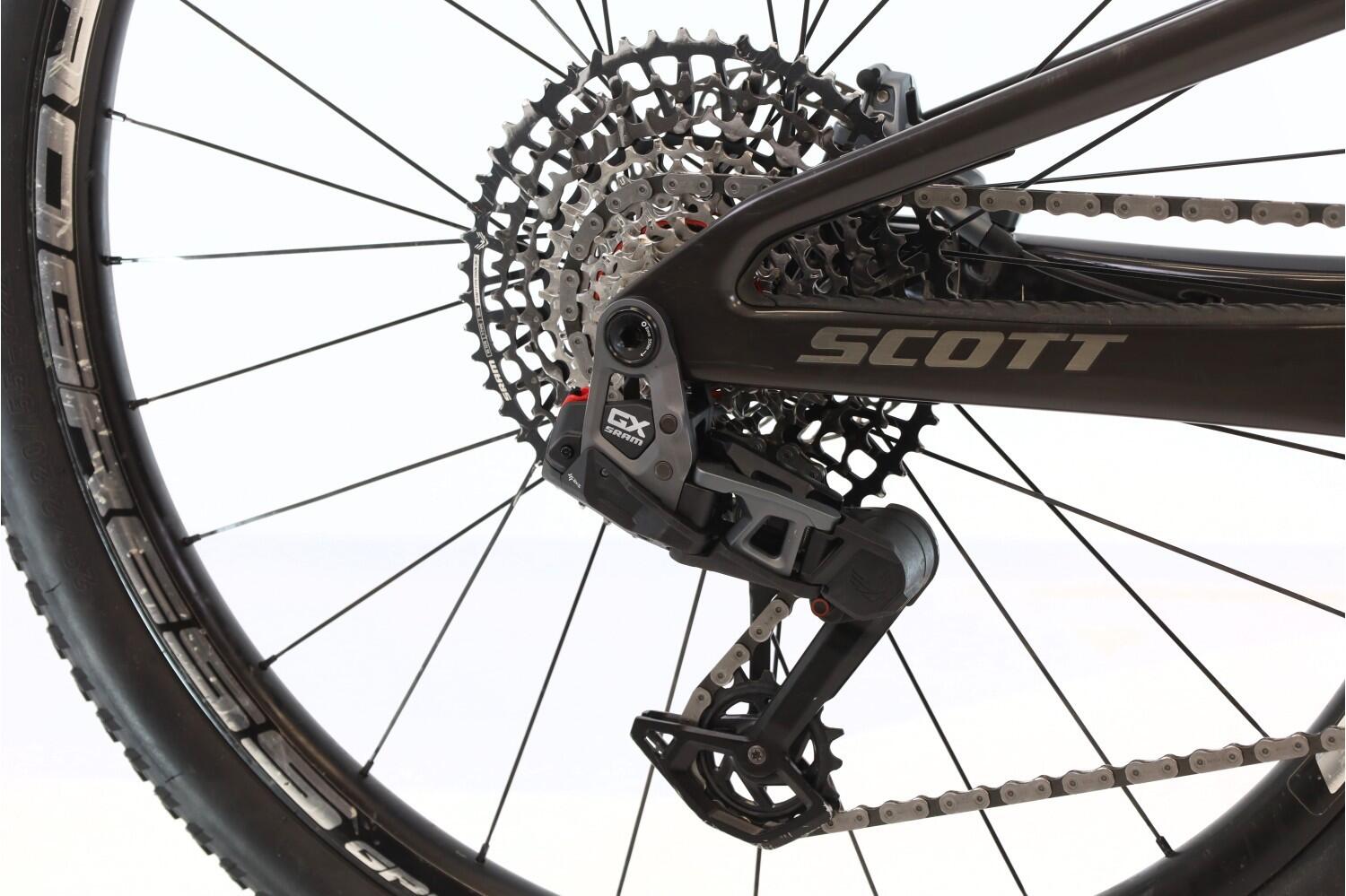 VTT reconditionné ·  Spark RC Team Issue GX AXS · Très bon état 3/8