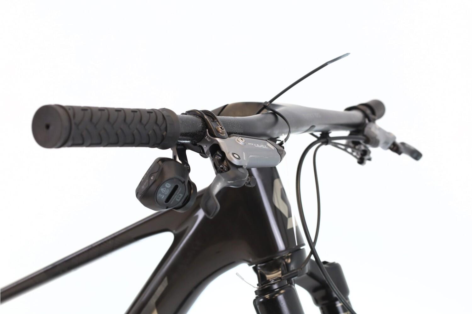 VTT reconditionné ·  Spark RC Team Issue GX AXS · Très bon état 6/8