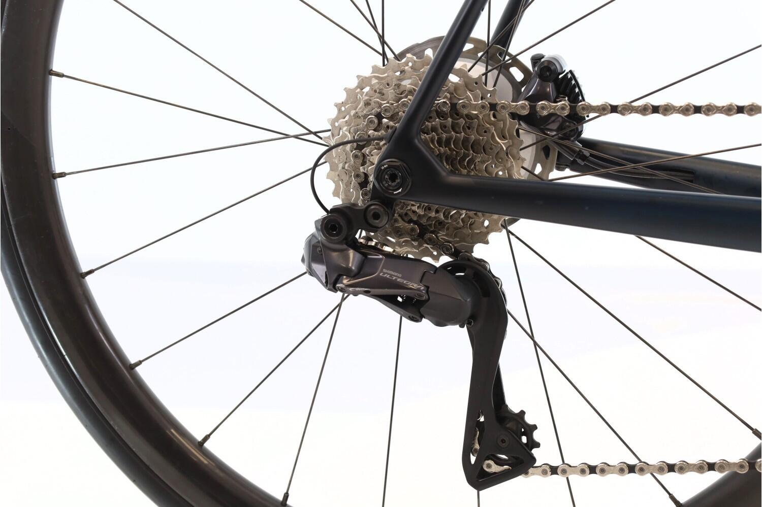 Refurbished road bike ·  Orca M20iLTD Di2 12V · Very good condition 3/7