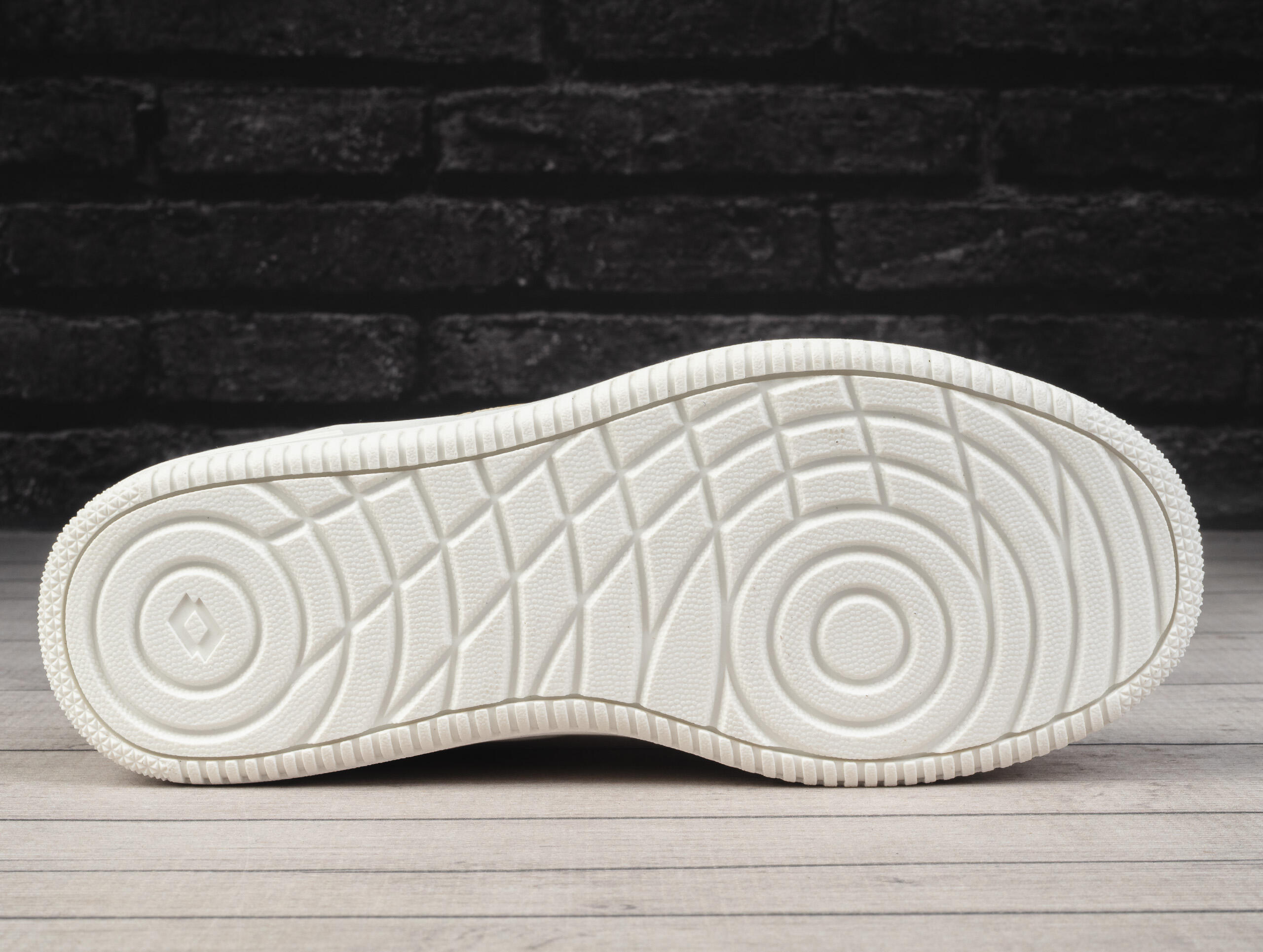 Buty damskie sportowe  Lotto PALIOT 5/6