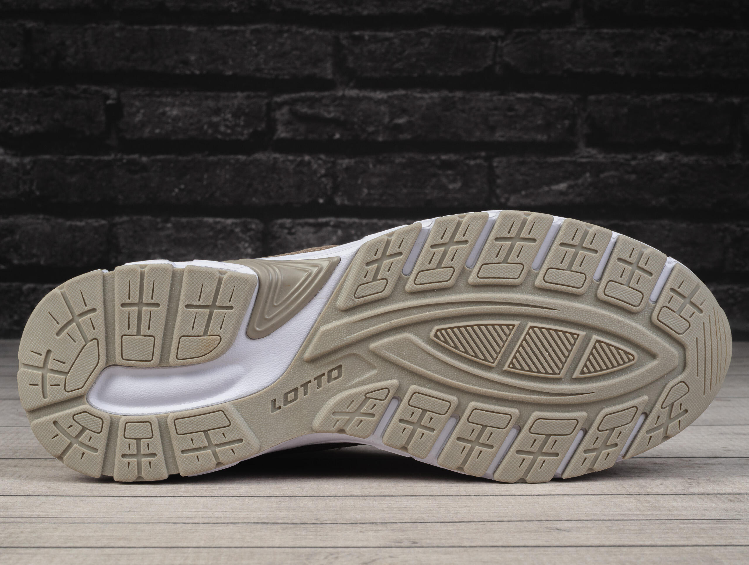 Buty sneakersy męskie sportowe Lotto FLOWTIV 5/6