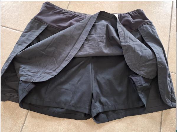 Entre Particuliers - jupe avec short 3/4