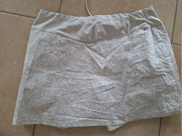 Entre Particuliers - jupe avec short 3/4