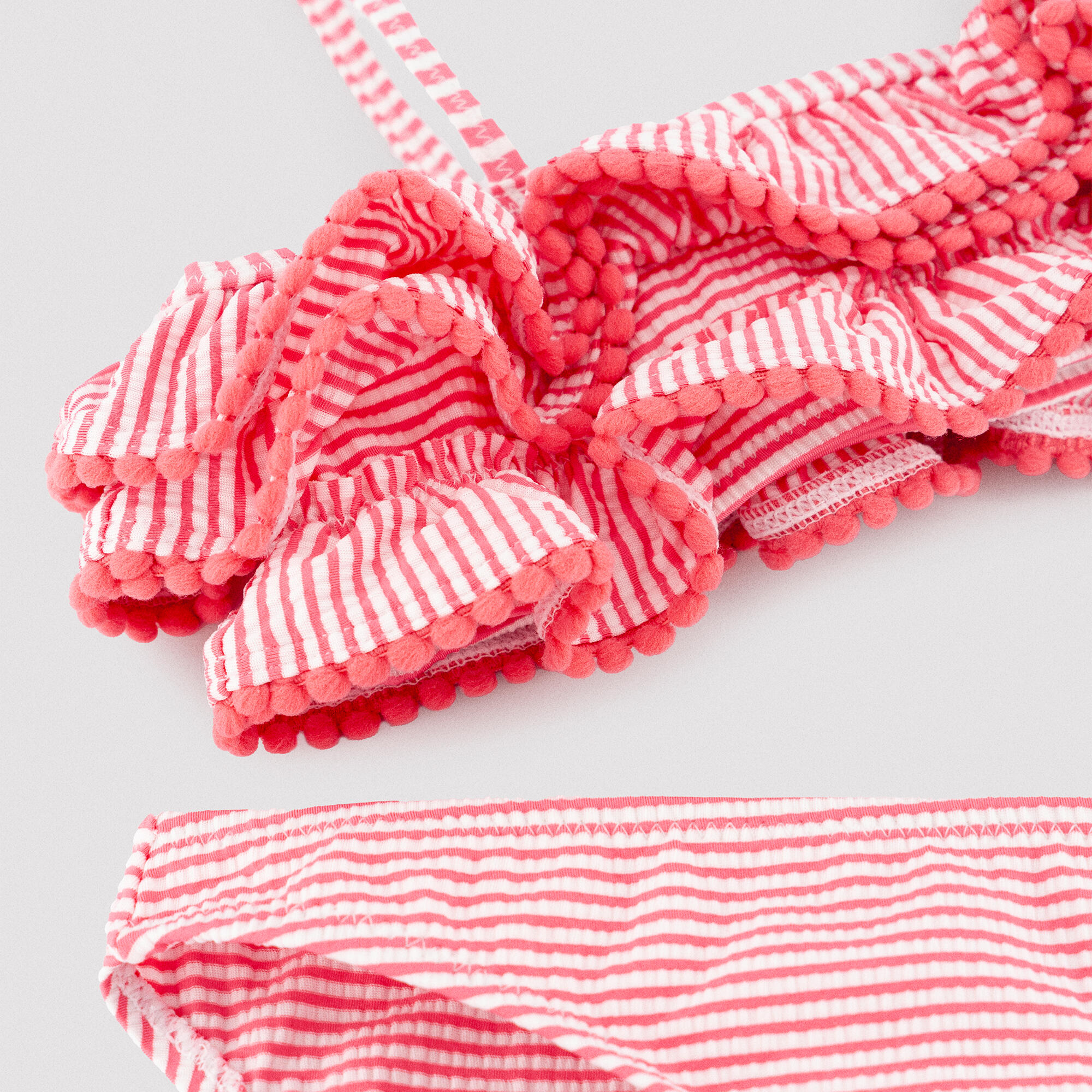 Bikini niña bambula detalle triple volante estampado rayas 2/7
