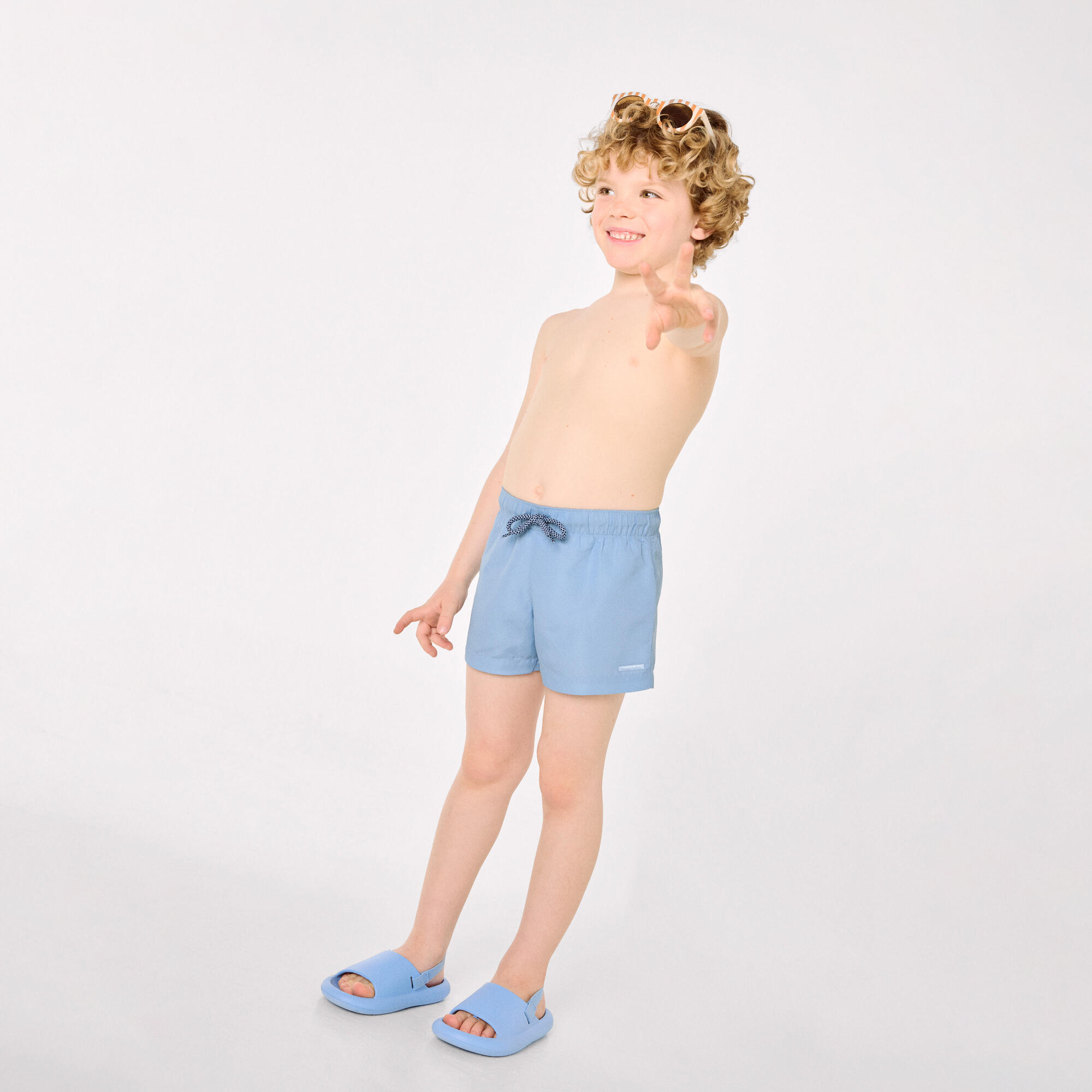 Bañador niño corto liso azul 7/7