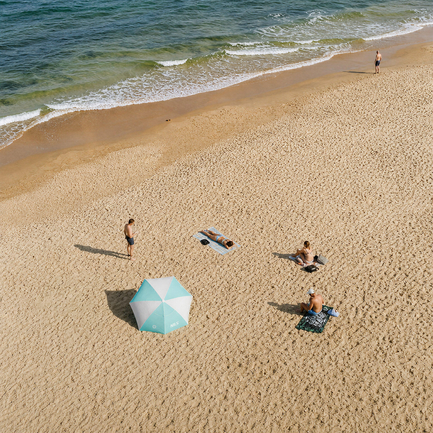 NC4803 PARASOL - PARAWAN PLAŻOWY 2 W 1 NILS 5/7