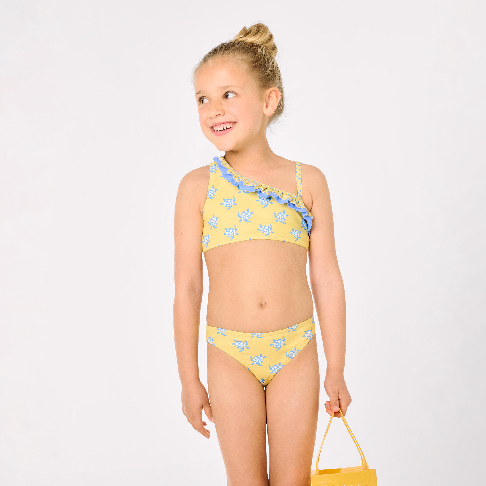 Bikini niña asimétrico detalle volantes estampado tortugas amarillo 4/7