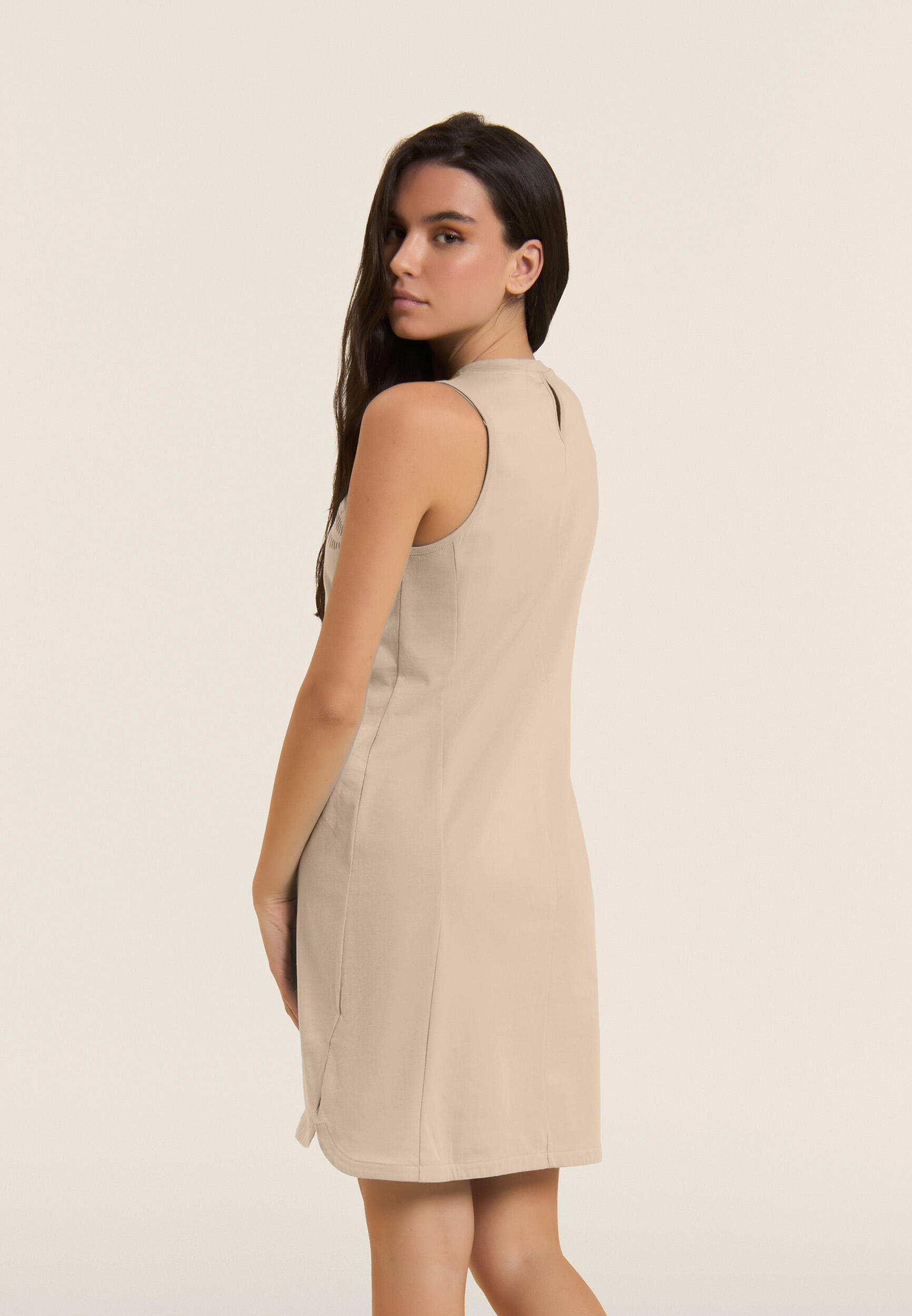 Robe à motif graphique et détails découpés 3/5