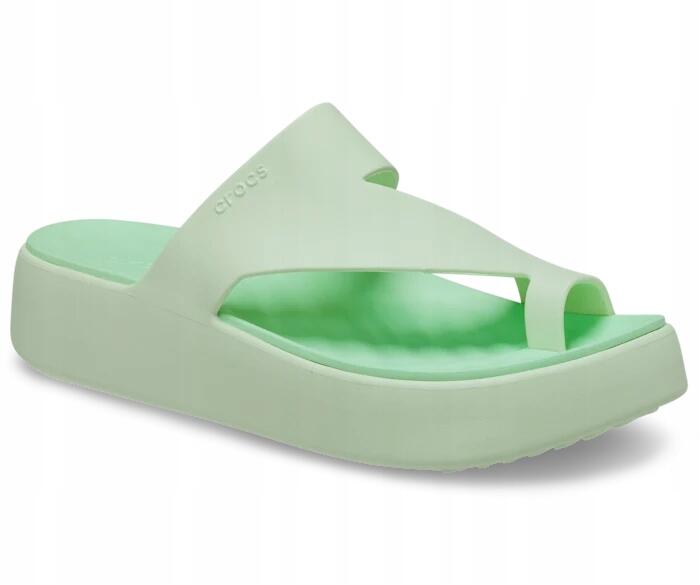 CROCS picture