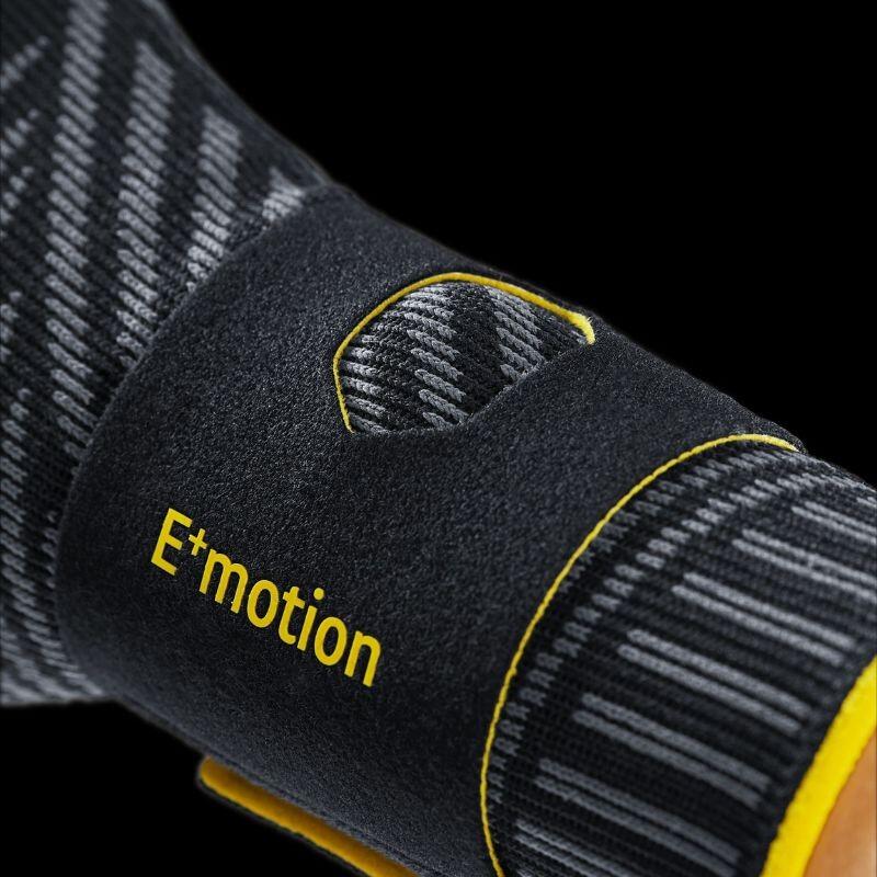 Support de poignet gauche Manumed® Active E+motion®3.0–Stabilisation et maintien 4/6