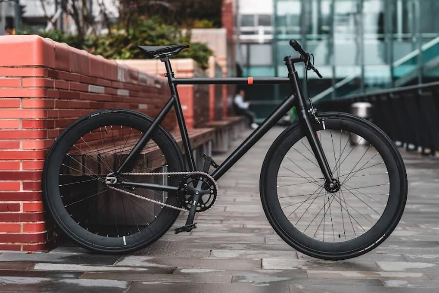 Bicicleta Fixie Raval Naked Edition Matte Black 30mm 5/6