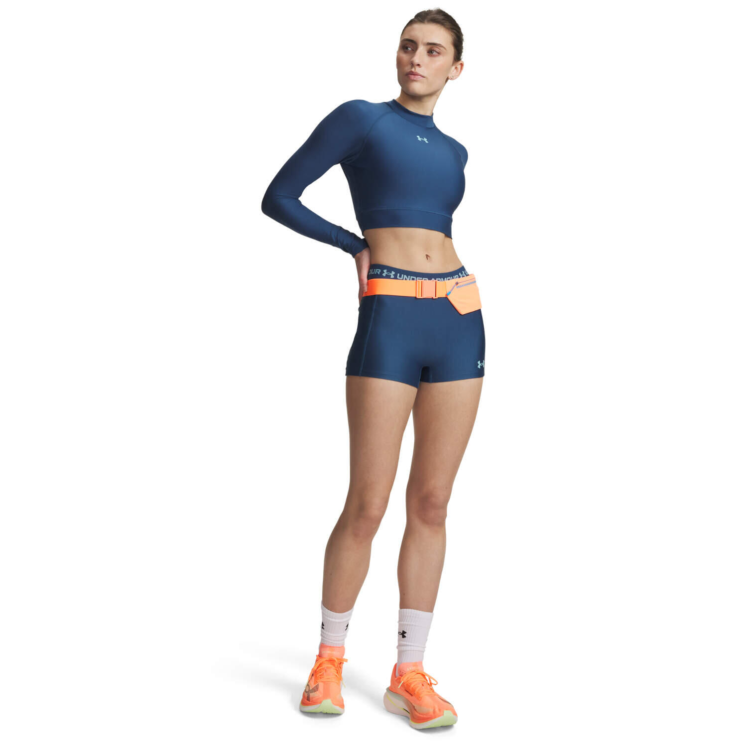 Under Armour Damen Short HeatGear Shorty 6010725 2/5