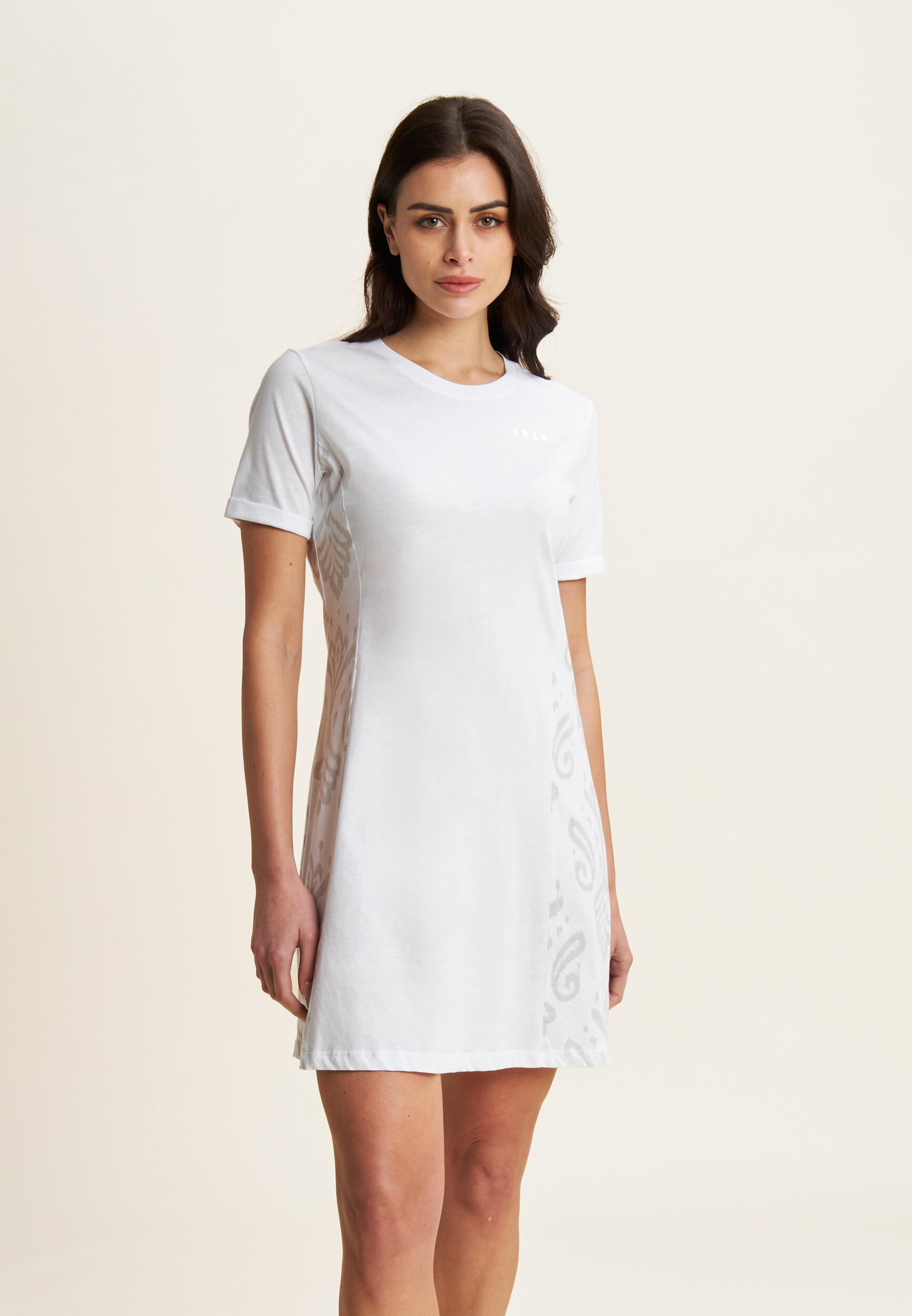Robe en jersey à manches courtes avec détails floraux 2/4