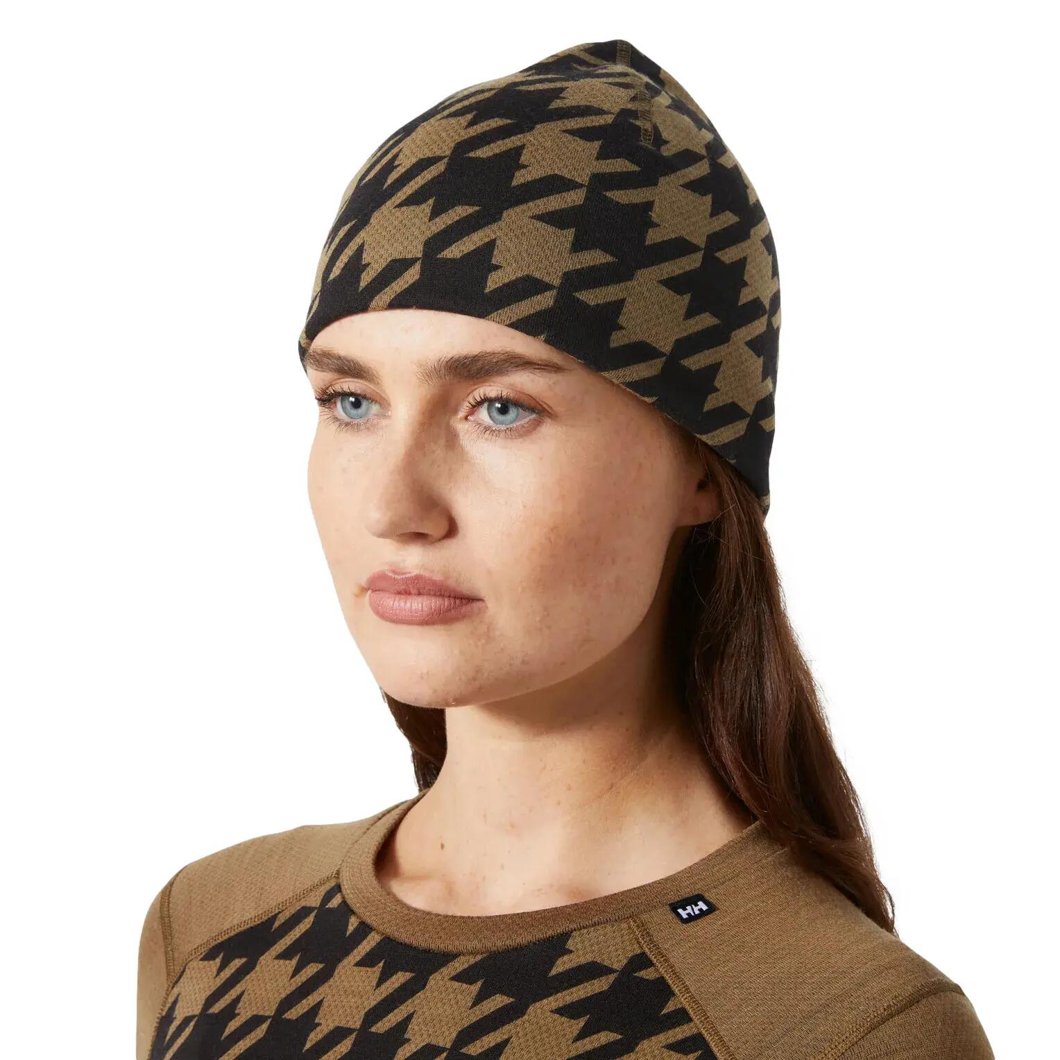 HELLY HANSEN picture