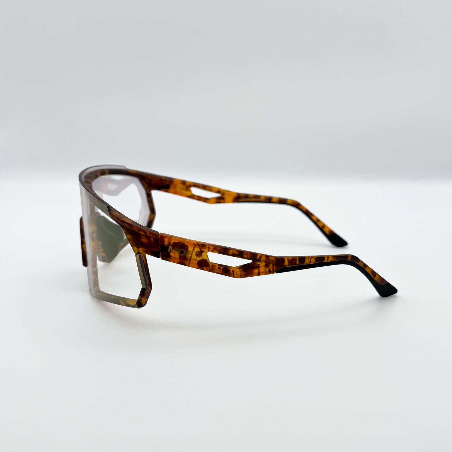 MOS EYEWEAR MENORCA TIGER PHOTOCHROMIC EVO SPORTZONNEBRIL 3/6