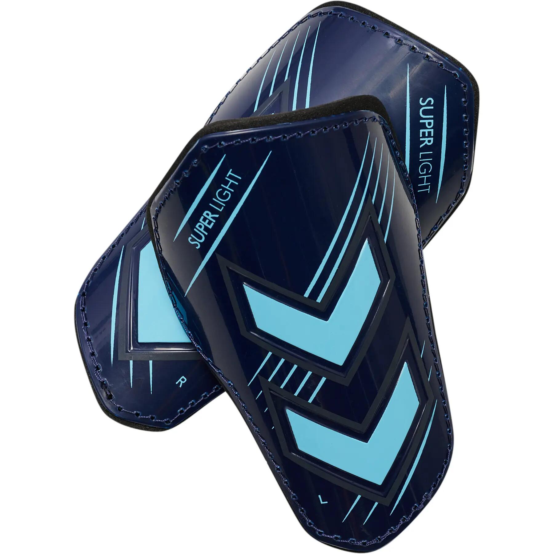 Protectores de canelas Hummel Super Light 2/3