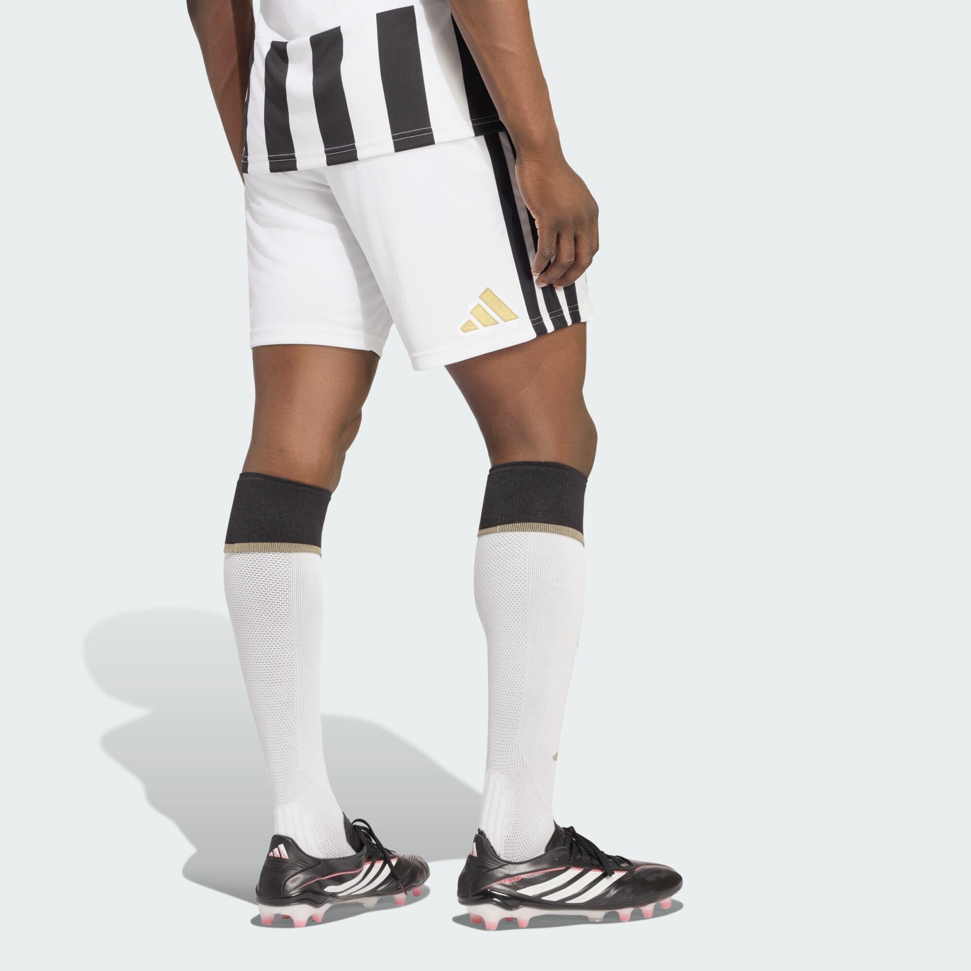 Juventus 26/27 Home Shorts 3/6