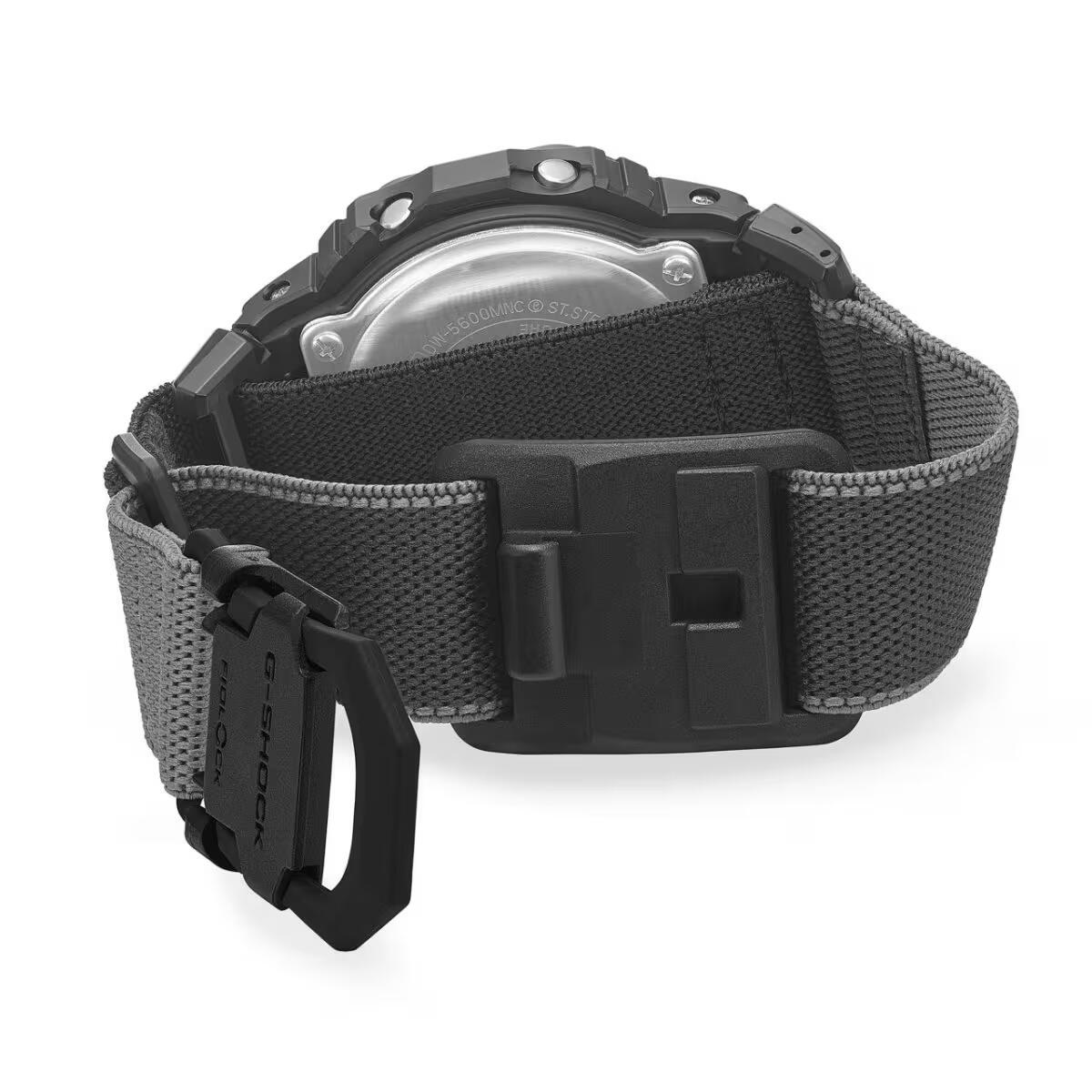 Casio Digital Montre Multicolore/Noir DW-5600MNC-1ER 5/6