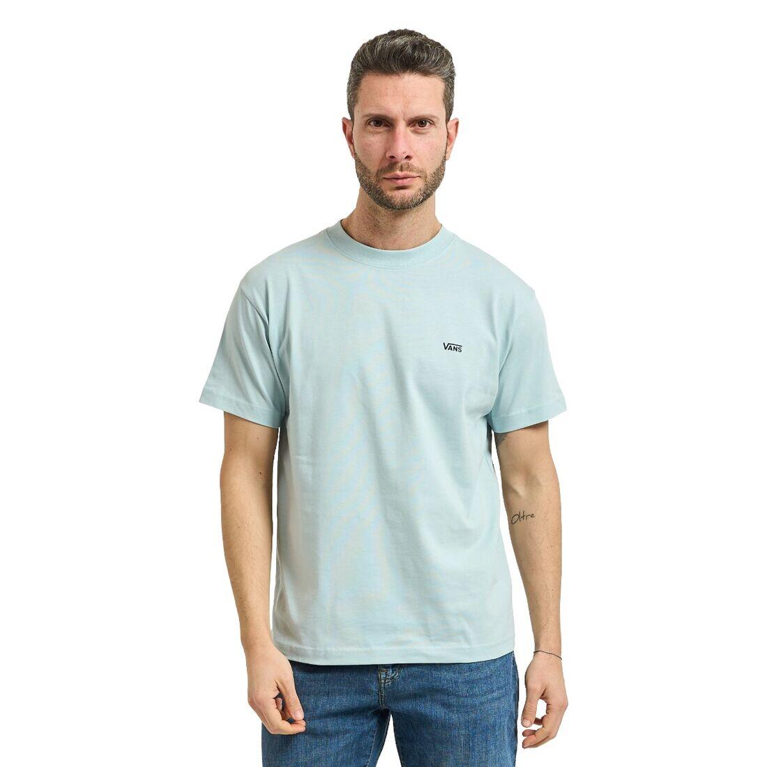 Camiseta Azul Vans Left Chest Dawn Mist Básica de Corte Regular 1/4