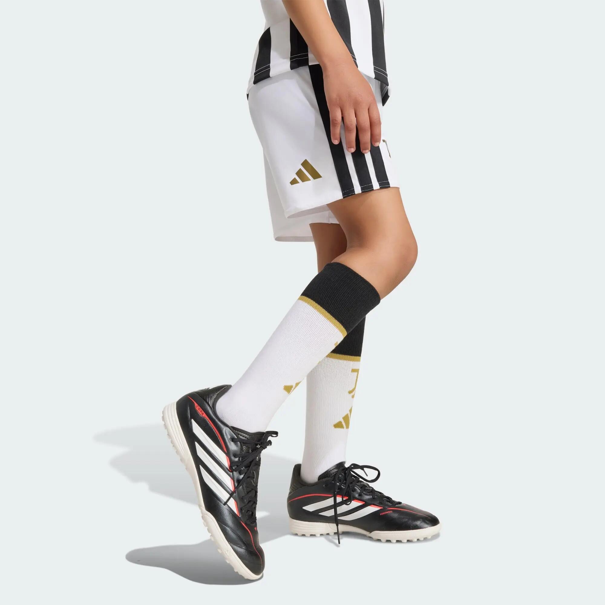 Tenue Domicile Juventus 26/27 Enfants 6/6