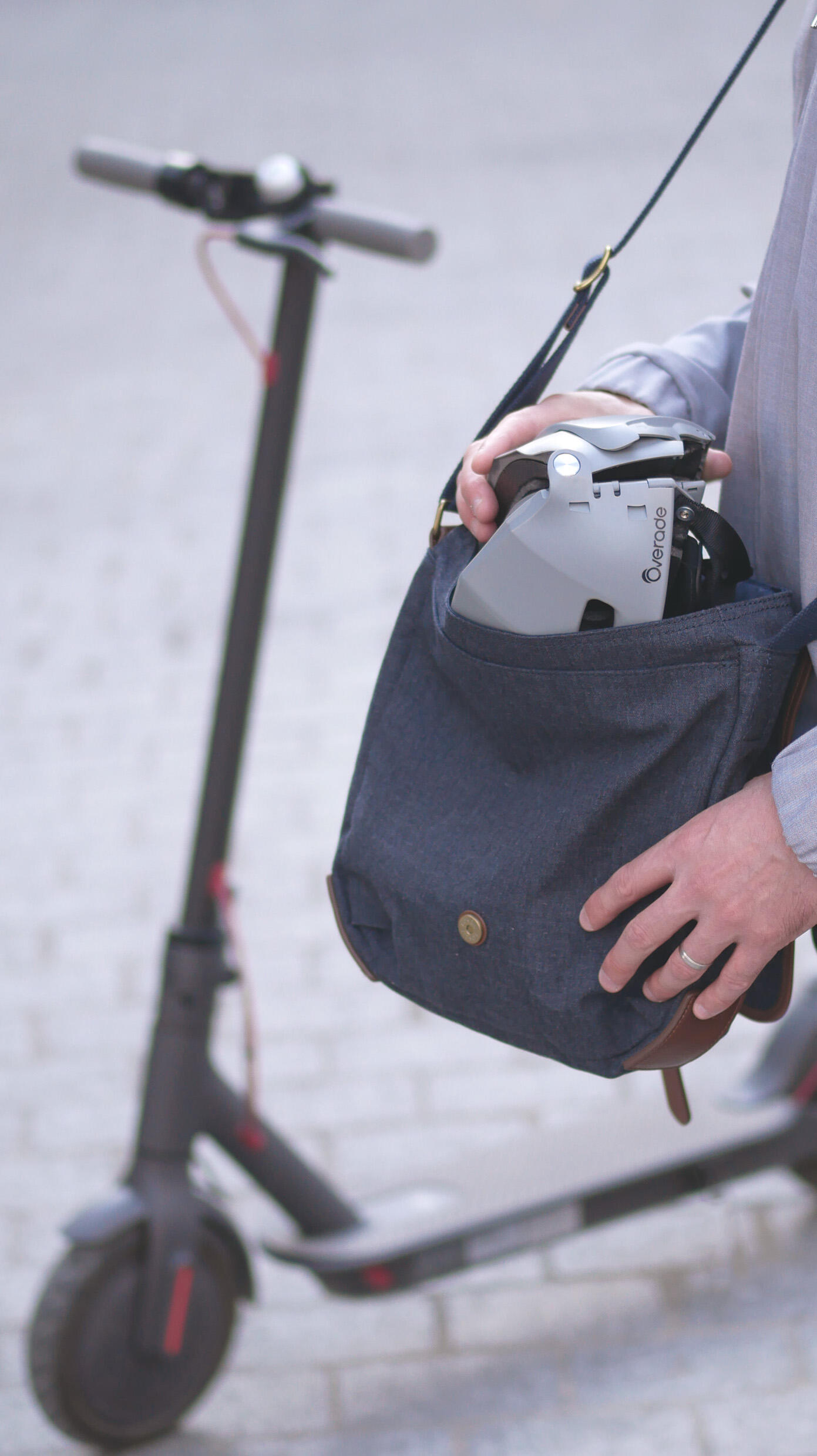 Faltbarer Helm ZOOM grau für Fahrrad oder Roller 5/7