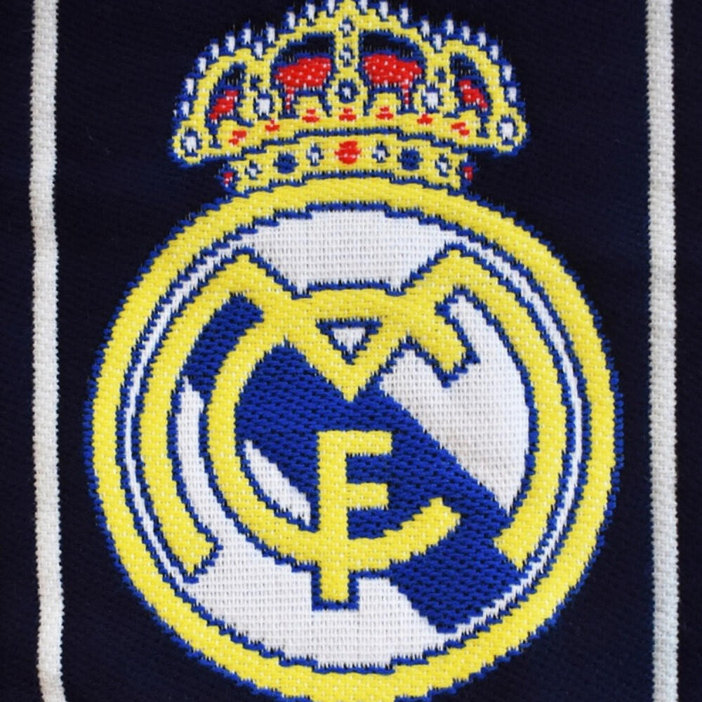 Bufanda Real Madrid Azul Marino Escudo Oficial 5/5