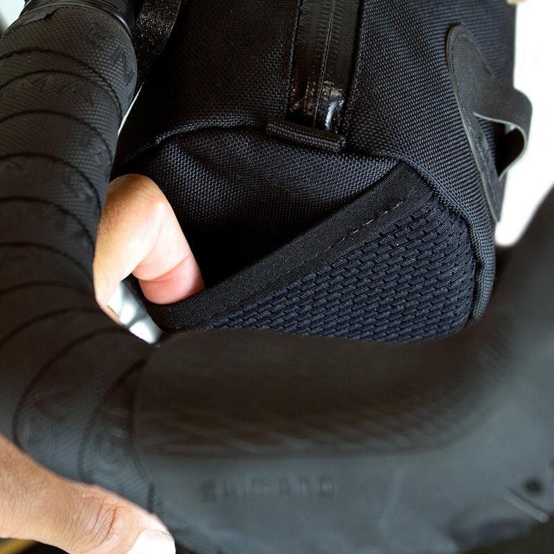 Sacoche de Guidon Restrap Canister Bag 1.5L Noir 5/5