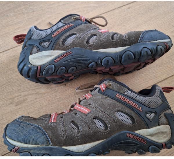 Entre Particuliers - chaussures de randonnée basses 2/2
