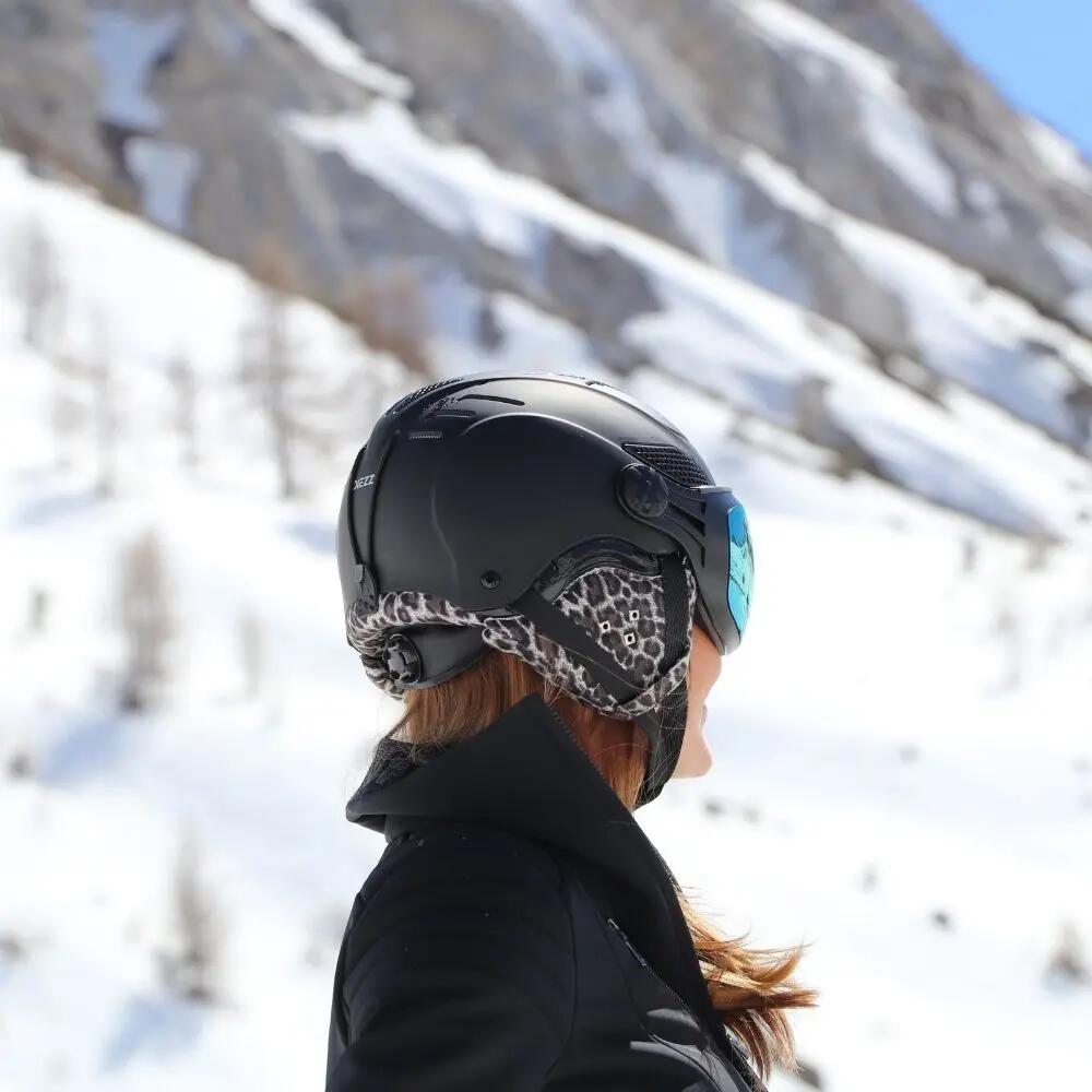 CASCO CON VISOR LOUNA II EDICIÓN LEOPARD EARS. 4/5