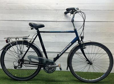 Batavus stadsfiets 28" zwart, tweedehands met standaard